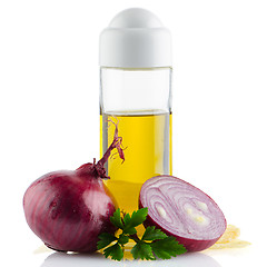 Image showing Red onions and olive oil