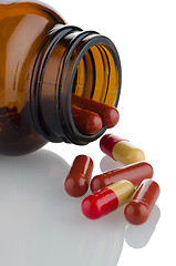 Image showing Pills from bottle