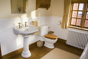 Image showing Period Bathroom