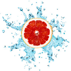 Image showing grapefruit and water