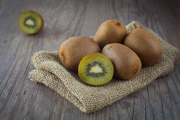 Image showing Kiwi