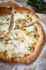 Image showing Quiche with ham and sage