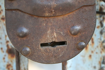Image showing Rusty padlock