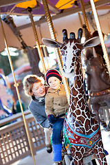 Image showing family at the amusement park