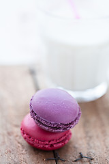 Image showing Macaroons and milk
