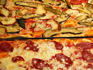 Image showing Delicious pizza Italian meal