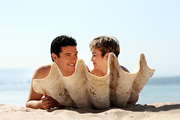 Image showing Couple on the beach