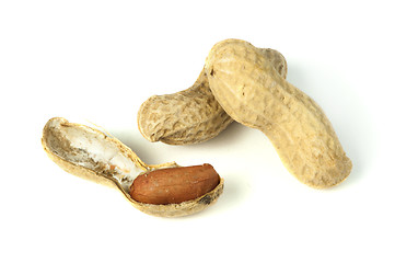 Image showing Raw peanuts in shells and shelled peanuts