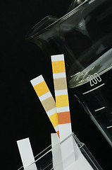 Image showing Litmus strips