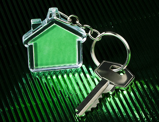 Image showing Keychain and key