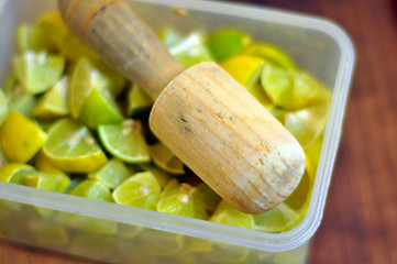 Image showing sliced lime