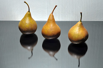 Image showing three pears