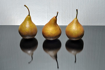 Image showing three pears