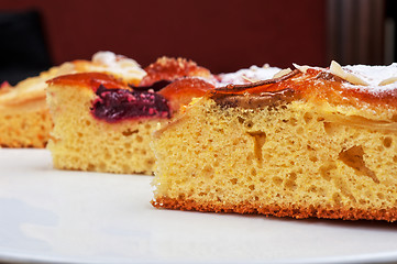 Image showing pie with apple, pear and plum