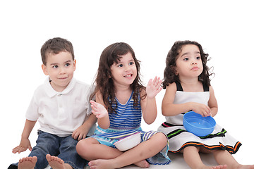 Image showing Childrens looking up surprised