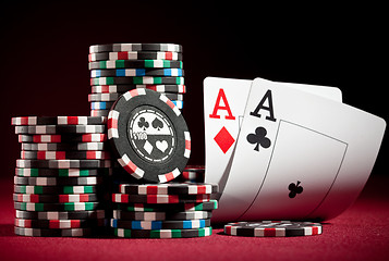 Image showing chips and two aces