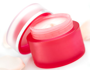 Image showing Cosmetic cream