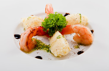 Image showing grilled shrimps with potato and kohlrabi puree