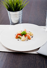 Image showing grilled shrimps with potato and kohlrabi puree