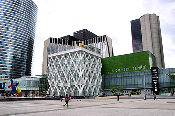 Image showing PARIS - May 8: Skyscrapers in business district of Defense to th