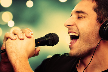 Image showing Singer