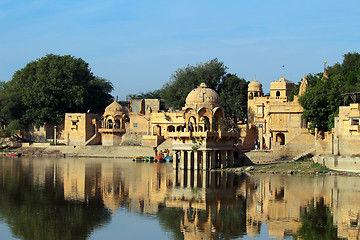 Image showing palace on lake in Jaisalmer India