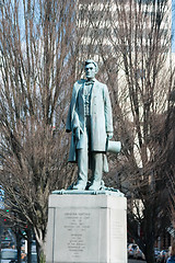 Image showing lincoln statue in downtown spokane wa