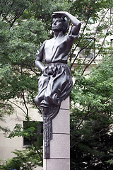 Image showing A statue at Charlotte uptown in North Carolina