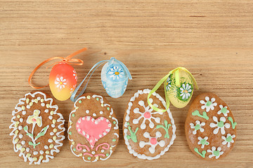 Image showing Easter ginger breads and painted egg