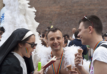 Image showing Participants at gay pride 2012 of Bologna