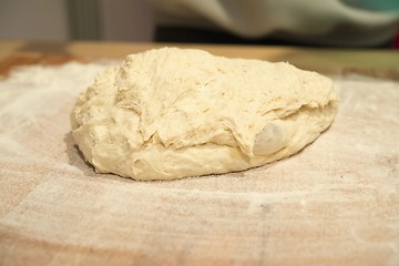 Image showing Making pizza