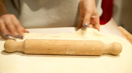 Image showing Making pizza