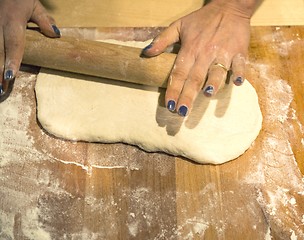 Image showing Making pizza