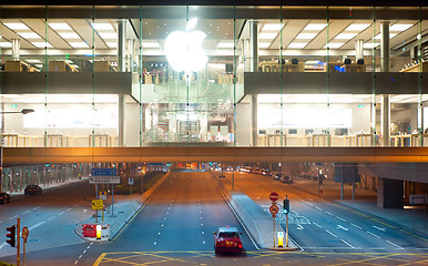 Image showing Apple store