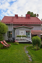 Image showing small house with a tiled roof