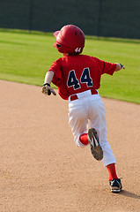 Image showing baseball boy running bases