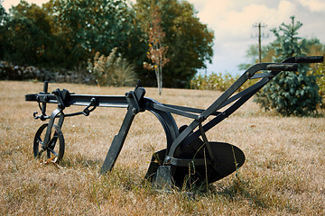 Image showing Old farm plow