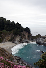 Image showing Julia Pfeiffer Waterfall