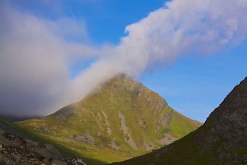 Image showing Smoking mountain