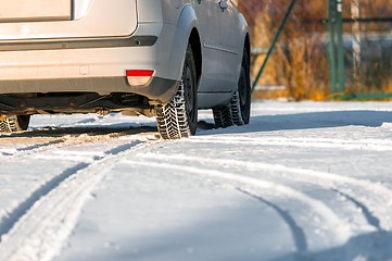 Image showing Tyre tracks on the road