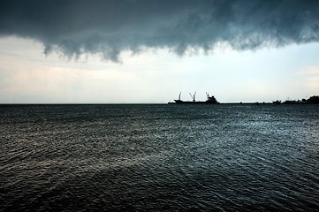 Image showing Storm at the beach