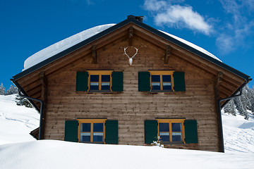 Image showing Beautiful skiing hut