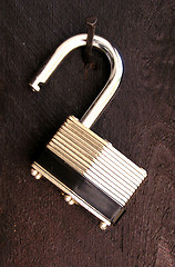 Image showing padlock