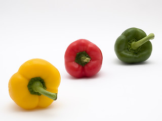 Image showing peppers yellow green and red
