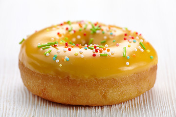 Image showing baked donuts