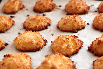 Image showing homemade coconut cookies