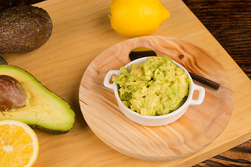 Image showing Guacamole ingredients