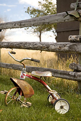 Image showing Antique Tricycle 2