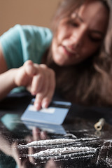 Image showing Woman and cocaine