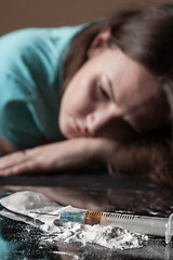 Image showing Woman and heroin